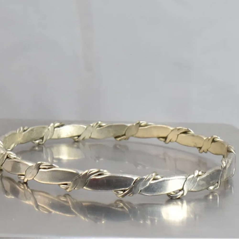 Sterling Silver Solid Bangle Bracelet Barbwire Tw… - image 1